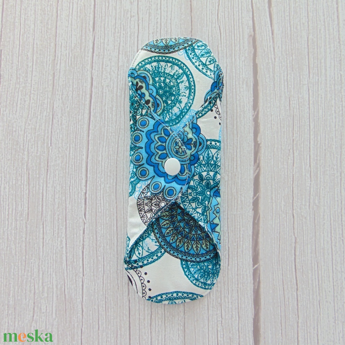 20 cm-es mosható betét / kék mandala mintás - szépségápolás - intim higiénia - intimbetét - Meska.hu 20 cm-es mosható betét / kék mandala mintás - szépségápolás - intim higiénia - intimbetét - Meska.hu