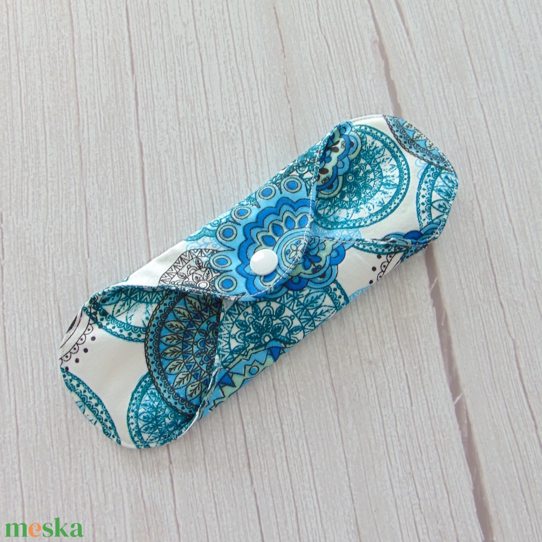 20 cm-es mosható betét / kék mandala mintás - szépségápolás - intim higiénia - intimbetét - Meska.hu 20 cm-es mosható betét / kék mandala mintás - szépségápolás - intim higiénia - intimbetét - Meska.hu