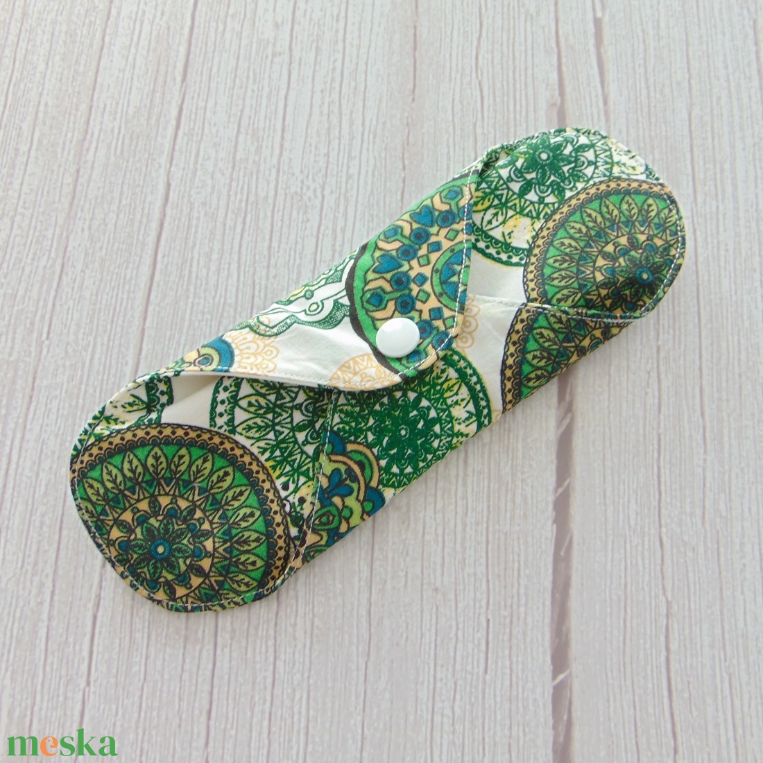 20 cm-es mosható betét / zöld mandala mintás - szépségápolás - intim higiénia - intimbetét - Meska.hu 20 cm-es mosható betét / zöld mandala mintás - szépségápolás - intim higiénia - intimbetét - Meska.hu