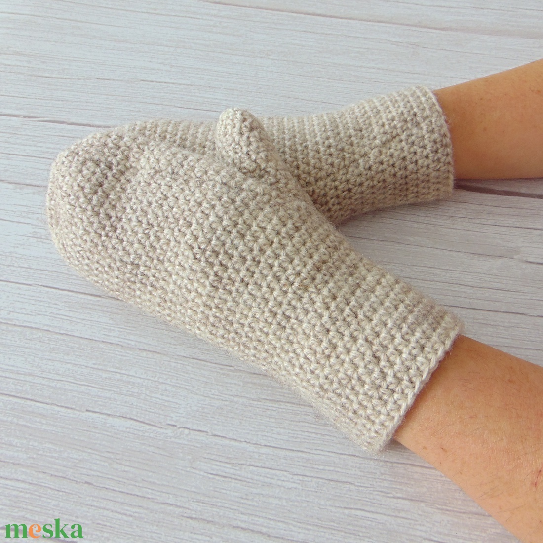 Bézs- horgolt egyujjas kesztyű. M-L méretű. Színátmenetes, vastag, meleg és puha egyujjas kesztyű - ruha & divat - sál, sapka, kendő - kesztyű - Meska.hu Bézs- horgolt egyujjas kesztyű. M-L méretű. Színátmenetes, vastag, meleg és puha egyujjas kesztyű - ruha & divat - sál, sapka, kendő - kesztyű - Meska.hu