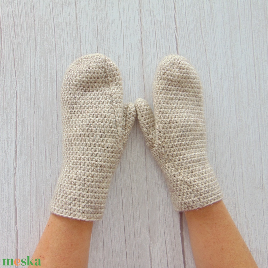 Bézs- horgolt egyujjas kesztyű. M-L méretű. Színátmenetes, vastag, meleg és puha egyujjas kesztyű - ruha & divat - sál, sapka, kendő - kesztyű - Meska.hu Bézs- horgolt egyujjas kesztyű. M-L méretű. Színátmenetes, vastag, meleg és puha egyujjas kesztyű - ruha & divat - sál, sapka, kendő - kesztyű - Meska.hu