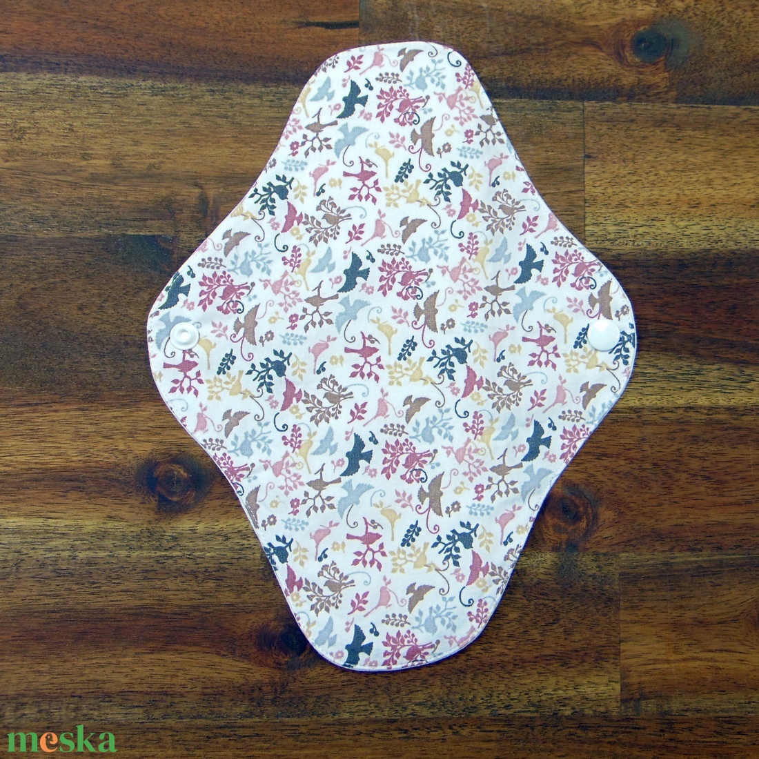 24 cm-es mosható betét- vékony / apró madár mintás - szépségápolás - intim higiénia - intimbetét - Meska.hu 24 cm-es mosható betét- vékony / apró madár mintás - szépségápolás - intim higiénia - intimbetét - Meska.hu