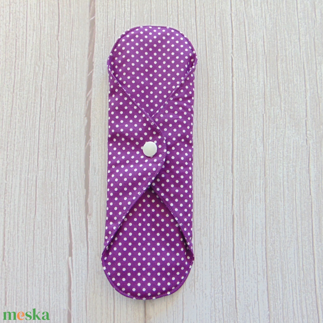 23 cm-es mosható női betét- lila- fehér pöttyös /intimbetét, mosható textil betét, környezetbarát termék - szépségápolás - intim higiénia - intimbetét - Meska.hu 23 cm-es mosható női betét- lila- fehér pöttyös /intimbetét, mosható textil betét, környezetbarát termék - szépségápolás - intim higiénia - intimbetét - Meska.hu