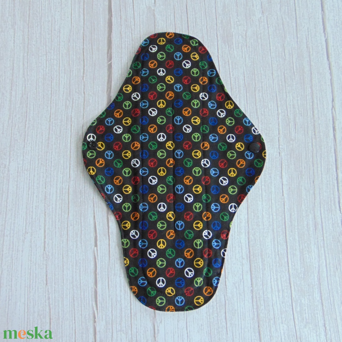 31 cm-es mosható női betét- maxi /  béke jel mintás / mosható textil betét, környezetbarát termék - szépségápolás - intim higiénia - intimbetét - Meska.hu
