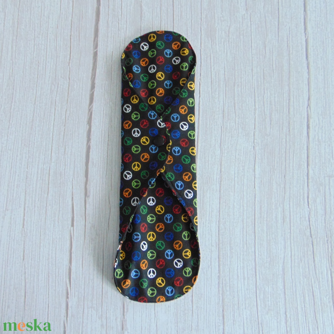 31 cm-es mosható női betét- maxi /  béke jel mintás / mosható textil betét, környezetbarát termék - szépségápolás - intim higiénia - intimbetét - Meska.hu