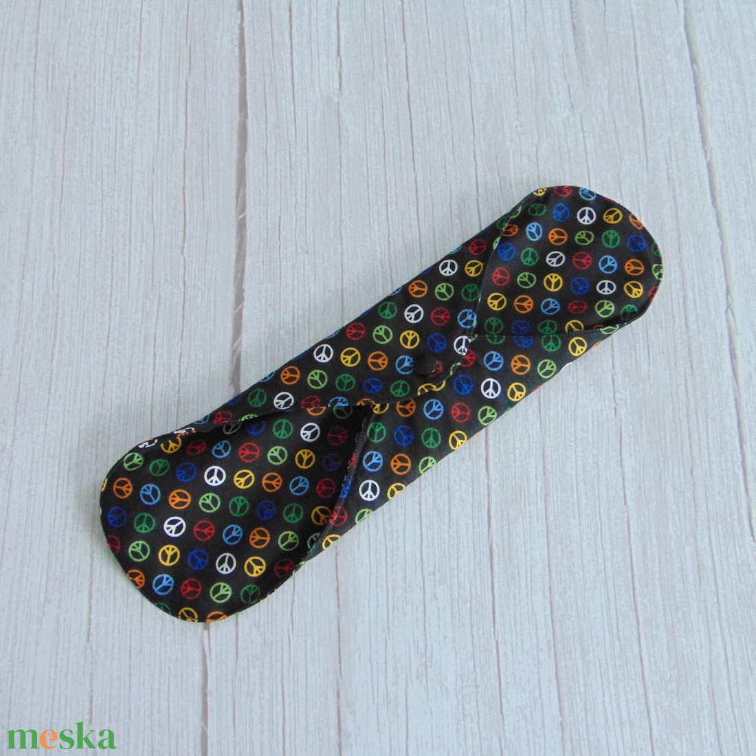 31 cm-es mosható női betét- maxi /  béke jel mintás / mosható textil betét, környezetbarát termék - szépségápolás - intim higiénia - intimbetét - Meska.hu