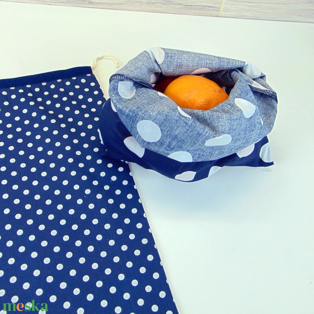 Pamut textil zsák (2 db/cs) / sötétkék pöttyös / bevásárló tasak, tároló zsák - táska & tok - bevásárlás & shopper táska - zöldség/gyümölcs zsák - Meska.hu Pamut textil zsák (2 db/cs) / sötétkék pöttyös / bevásárló tasak, tároló zsák - táska & tok - bevásárlás & shopper táska - zöldség/gyümölcs zsák - Meska.hu