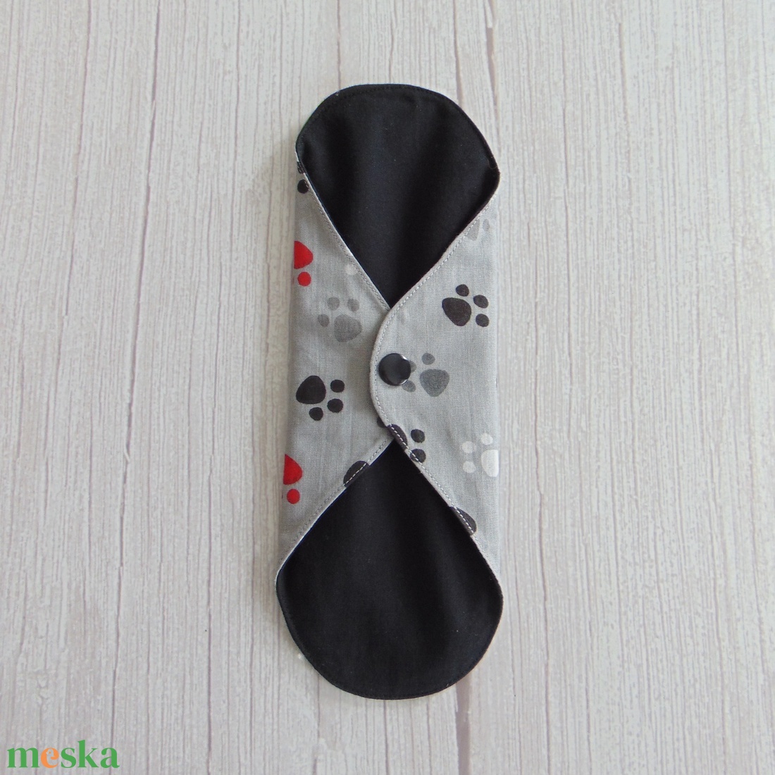 24 cm-es mosható női betét / tappancsok / pamut - szépségápolás - intim higiénia - intimbetét - Meska.hu 24 cm-es mosható női betét / tappancsok / pamut - szépségápolás - intim higiénia - intimbetét - Meska.hu