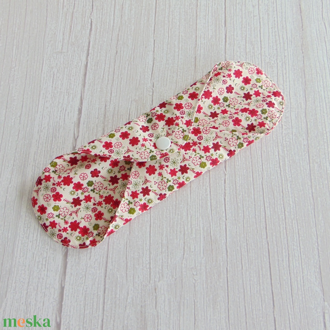 24 cm-es mosható női betét / bordó kisvirág mintás / pamut - szépségápolás - intim higiénia - intimbetét - Meska.hu 24 cm-es mosható női betét / bordó kisvirág mintás / pamut - szépségápolás - intim higiénia - intimbetét - Meska.hu