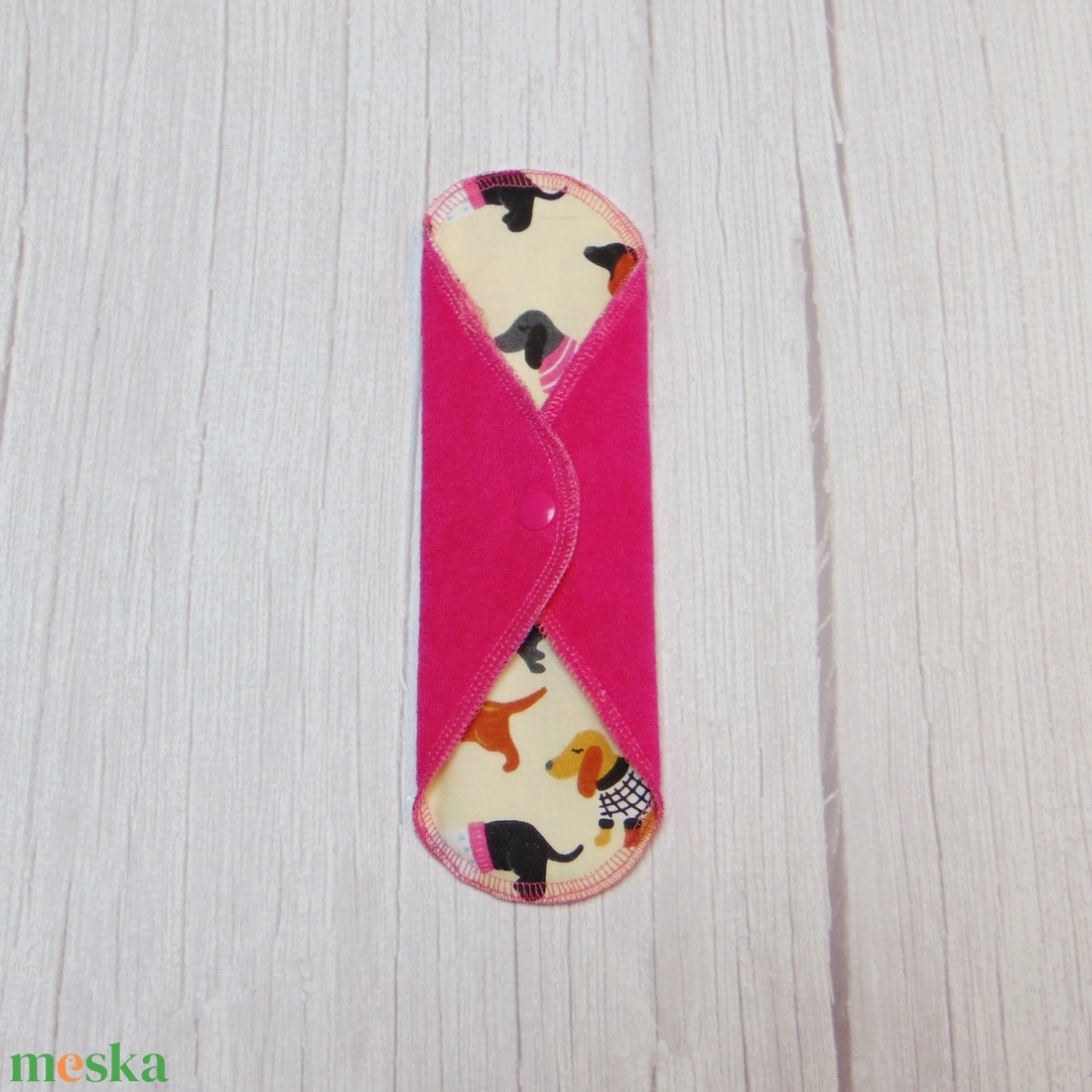 23 cm-es mosható betét / Pink frottír - tacskó mintás - szépségápolás - intim higiénia - intimbetét - Meska.hu 23 cm-es mosható betét / Pink frottír - tacskó mintás - szépségápolás - intim higiénia - intimbetét - Meska.hu