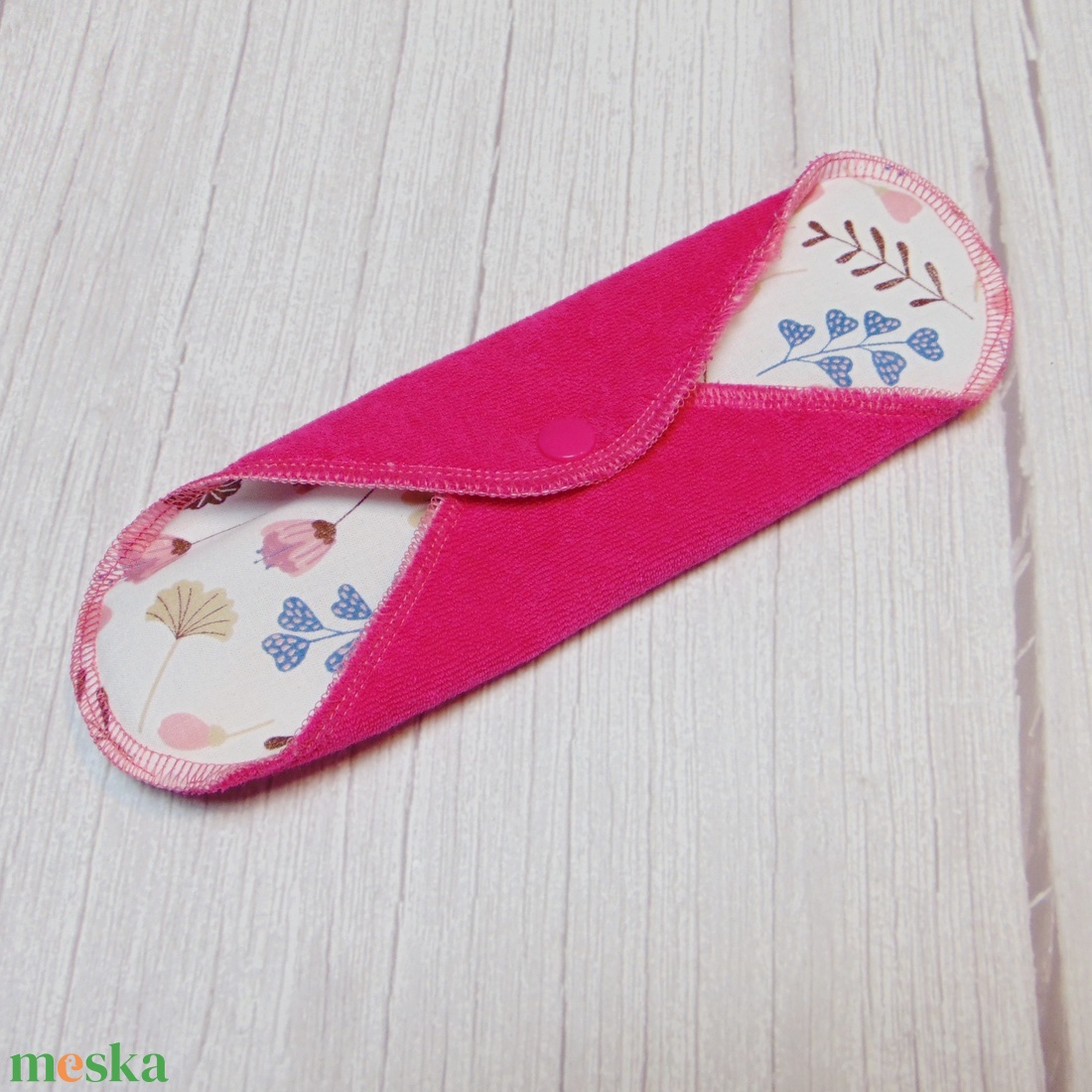 23 cm-es mosható betét / Pink frottír - rózsaszín és kék levelek - szépségápolás - intim higiénia - intimbetét - Meska.hu 23 cm-es mosható betét / Pink frottír - rózsaszín és kék levelek - szépségápolás - intim higiénia - intimbetét - Meska.hu