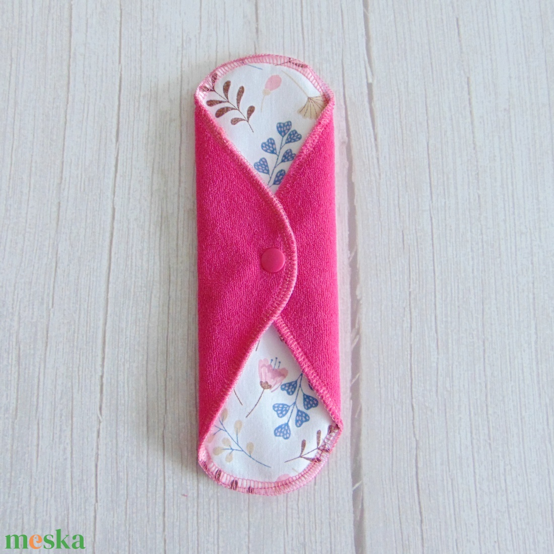 23 cm-es mosható betét / Pink frottír - rózsaszín és kék levelek - szépségápolás - intim higiénia - intimbetét - Meska.hu 23 cm-es mosható betét / Pink frottír - rózsaszín és kék levelek - szépségápolás - intim higiénia - intimbetét - Meska.hu