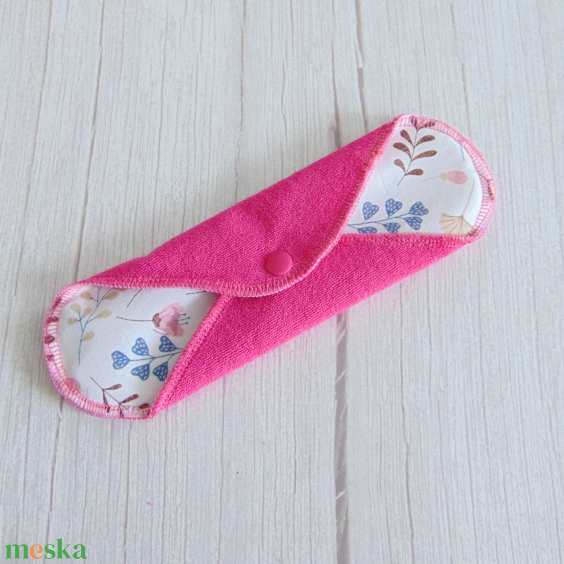 23 cm-es mosható betét / Pink frottír - rózsaszín és kék levelek - szépségápolás - intim higiénia - intimbetét - Meska.hu 23 cm-es mosható betét / Pink frottír - rózsaszín és kék levelek - szépségápolás - intim higiénia - intimbetét - Meska.hu