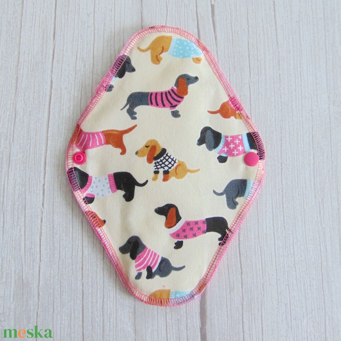 23 cm-es mosható betét / Pink frottír - tacskó mintás - szépségápolás - intim higiénia - intimbetét - Meska.hu 23 cm-es mosható betét / Pink frottír - tacskó mintás - szépségápolás - intim higiénia - intimbetét - Meska.hu