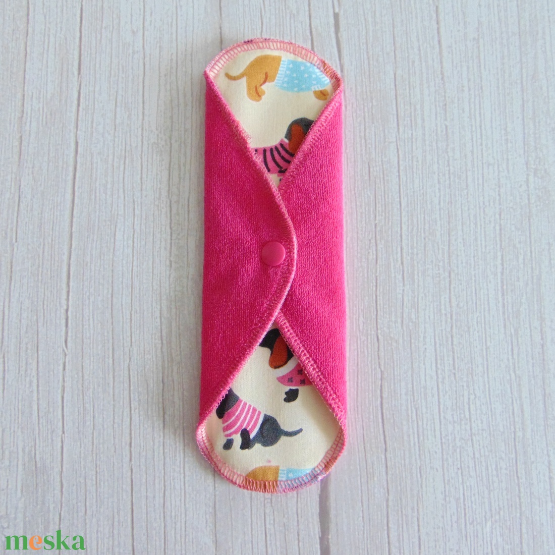 23 cm-es mosható betét / Pink frottír - tacskó mintás - szépségápolás - intim higiénia - intimbetét - Meska.hu 23 cm-es mosható betét / Pink frottír - tacskó mintás - szépségápolás - intim higiénia - intimbetét - Meska.hu