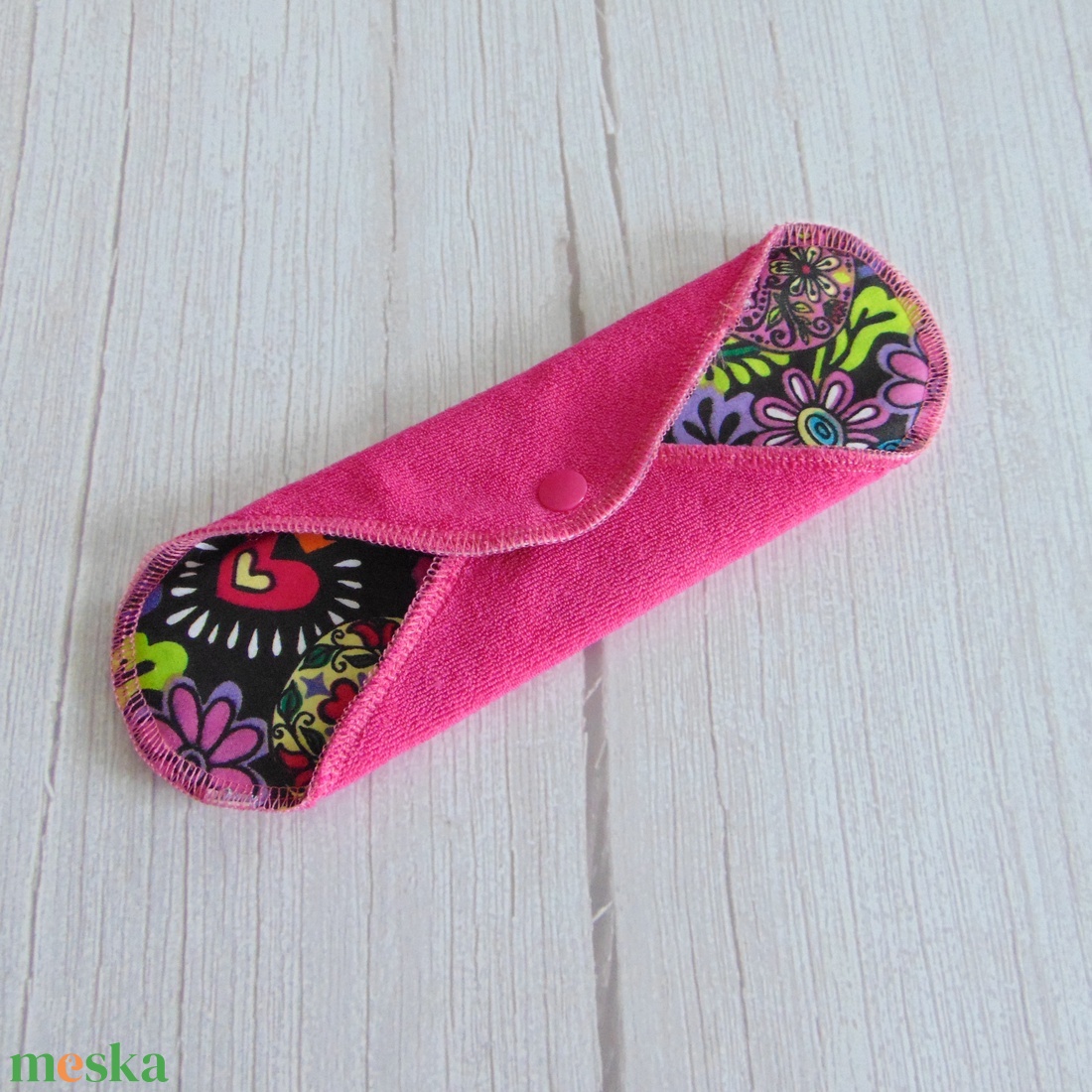 23 cm-es mosható betét / Pink frottír - cukorkoponya mintás - szépségápolás - intim higiénia - intimbetét - Meska.hu 23 cm-es mosható betét / Pink frottír - cukorkoponya mintás - szépségápolás - intim higiénia - intimbetét - Meska.hu