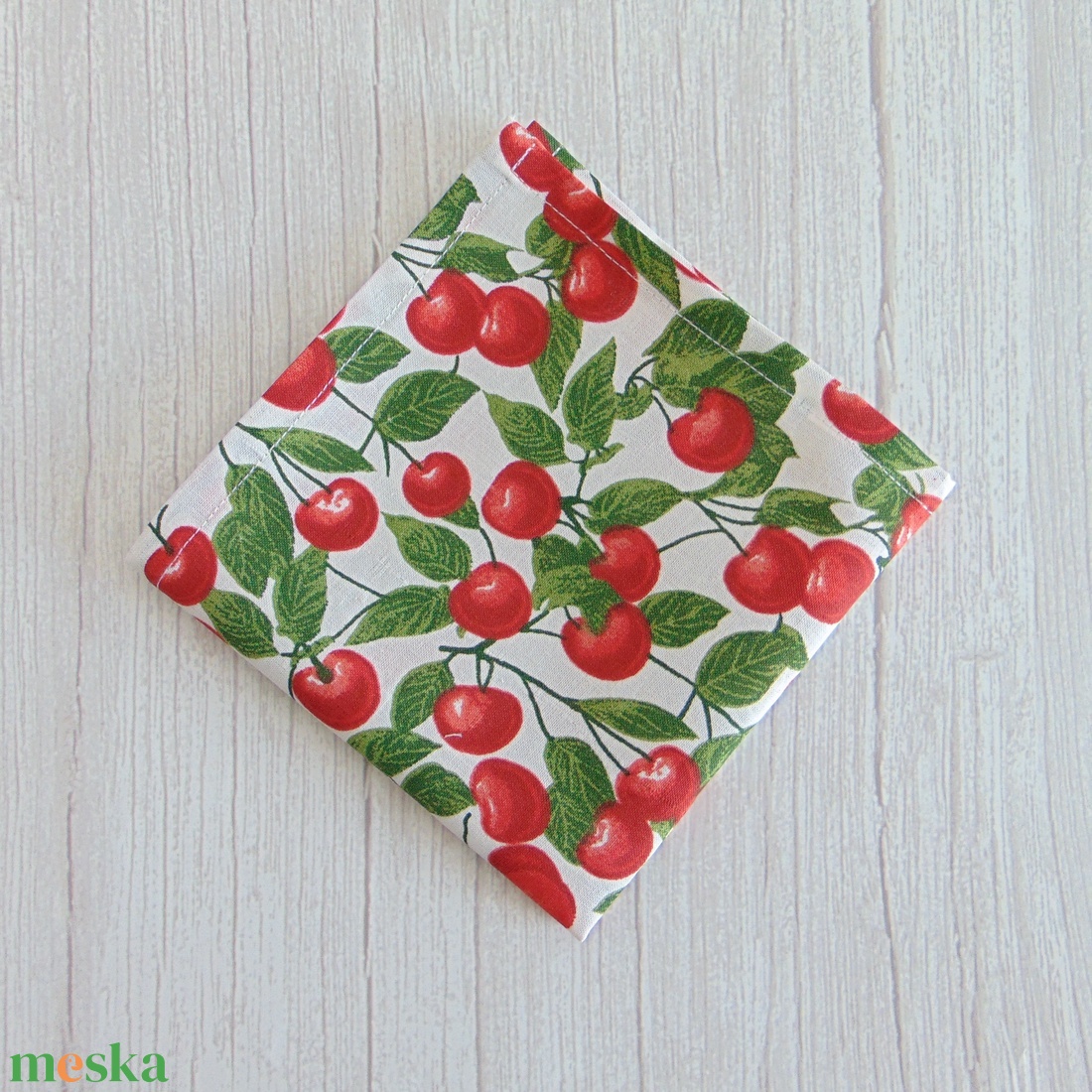 Textil szalvéta / cseresznye mintás - táska & tok - uzsonna- & ebéd tartó - szendvics csomagoló - Meska.hu Textil szalvéta / cseresznye mintás - táska & tok - uzsonna- & ebéd tartó - szendvics csomagoló - Meska.hu