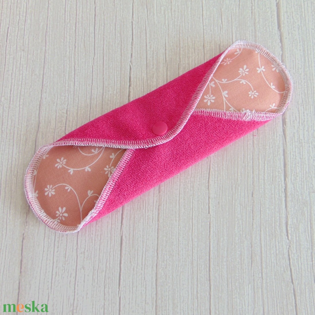 LARA mosható betét 23 cm / Pink frottír : rózsaszín - fehér indák - szépségápolás - intim higiénia - intimbetét - Meska.hu
