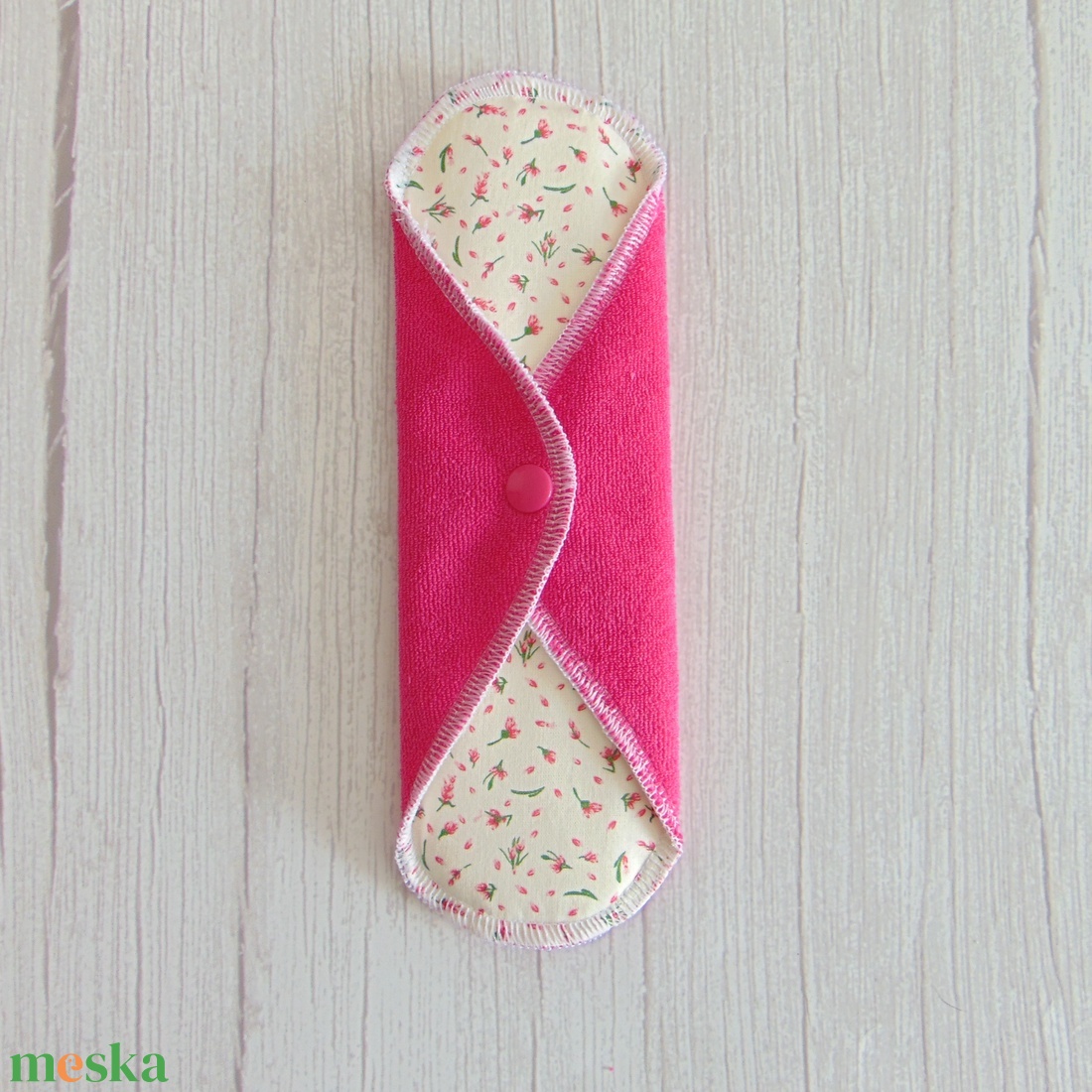 LARA mosható betét 23 cm / Pink frottír : rózsaszín apró virágok - szépségápolás - intim higiénia - intimbetét - Meska.hu