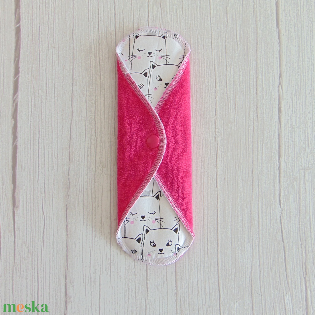 LARA mosható betét 23 cm / Pink frottír : rajzolt cicák - szépségápolás - intim higiénia - intimbetét - Meska.hu
