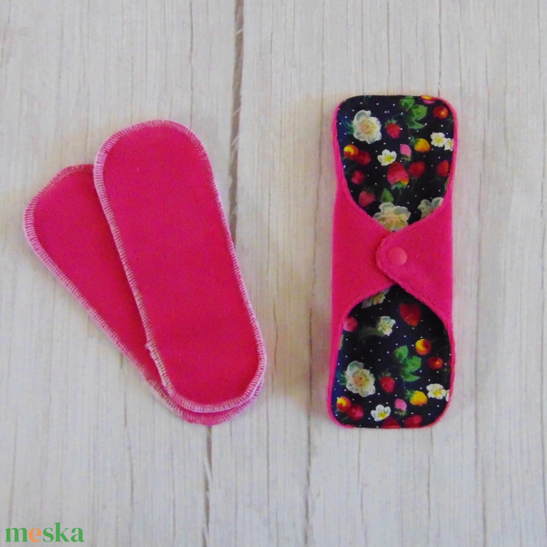 DANA D3 PLUS mosható betét 20,5 cm / Eper és virág - szépségápolás - intim higiénia - intimbetét - Meska.hu