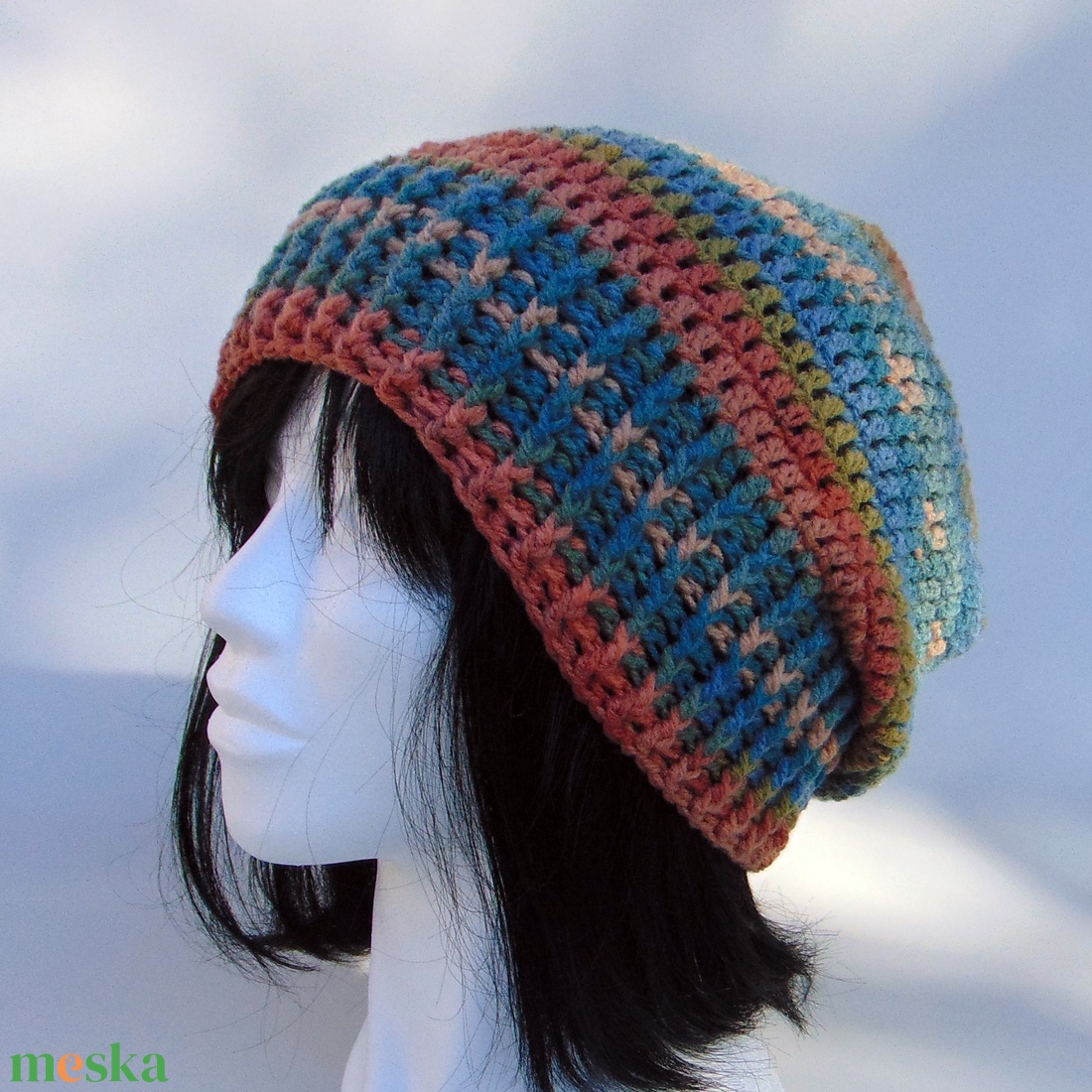 Farmerkék-terrakotta-bézs színű slouchy fazonú női sapka /  horgolt sapka  - ruha & divat - sál, sapka, kendő - sapka - Meska.hu