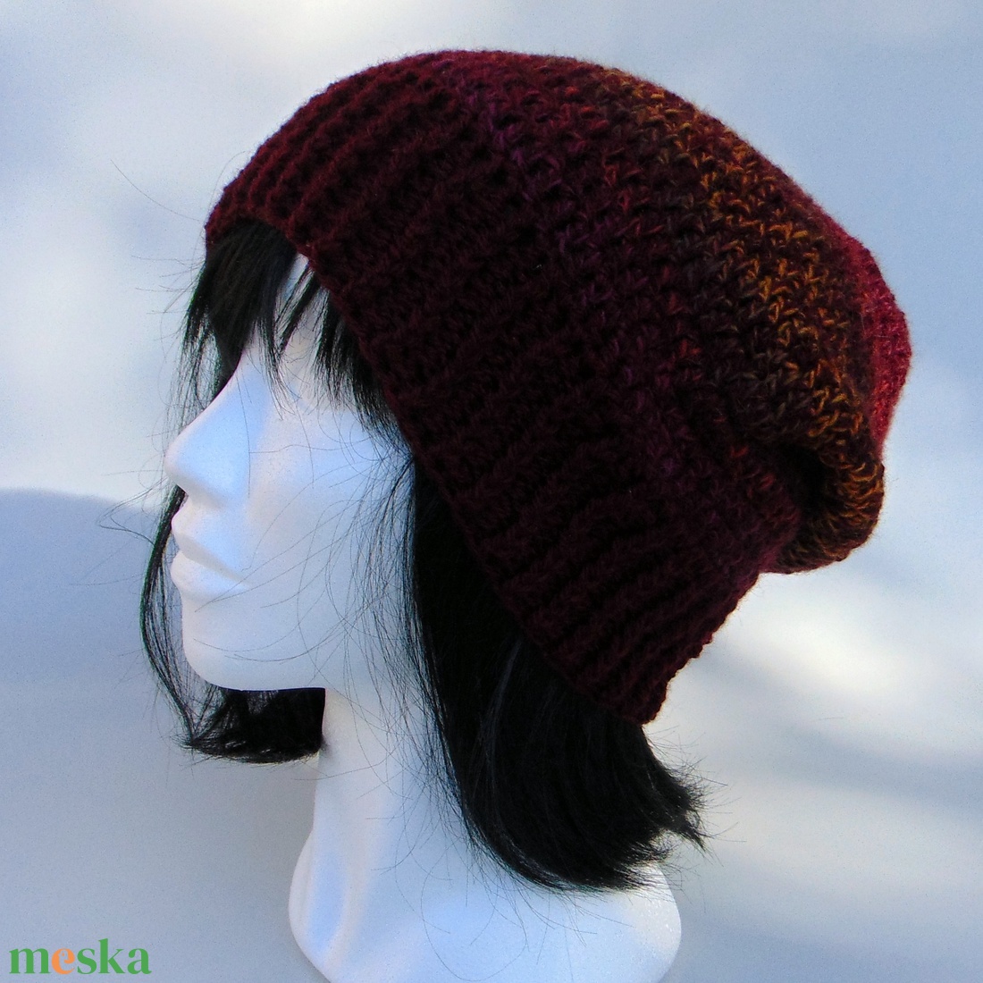 Bordó színátmenetes slouchy fazonú női sapka /  horgolt sapka  - ruha & divat - sál, sapka, kendő - sapka - Meska.hu