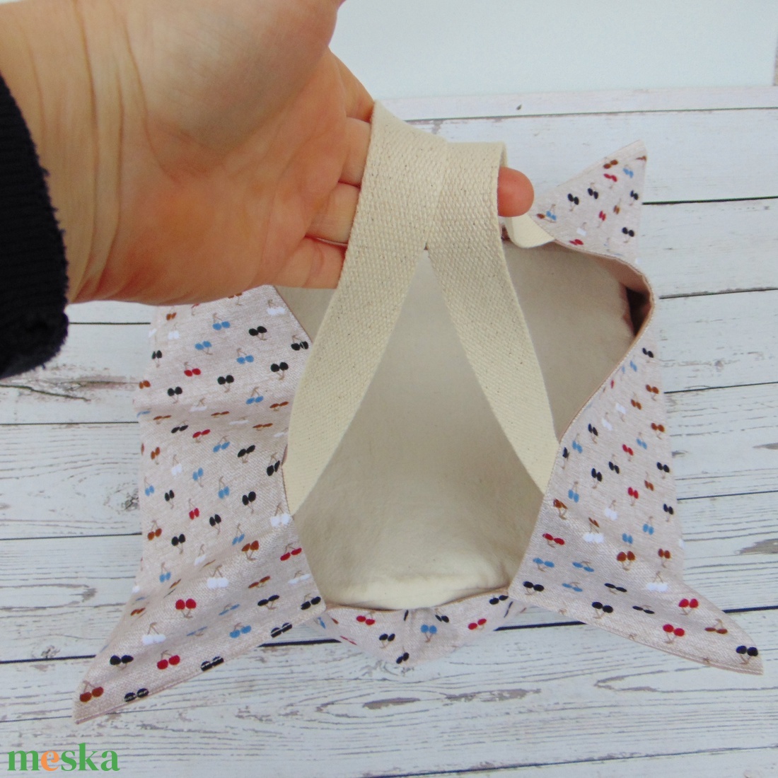 Ételhordó táska / bézs - cseresznye mintás - táska & tok - uzsonna- & ebéd tartó - ebéd tasak, doboz - Meska.hu