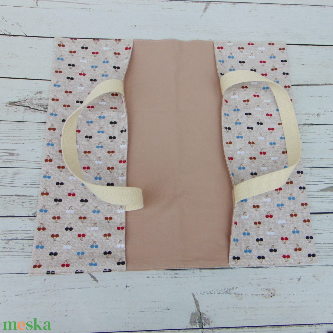 Ételhordó táska / bézs - cseresznye mintás - táska & tok - uzsonna- & ebéd tartó - ebéd tasak, doboz - Meska.hu