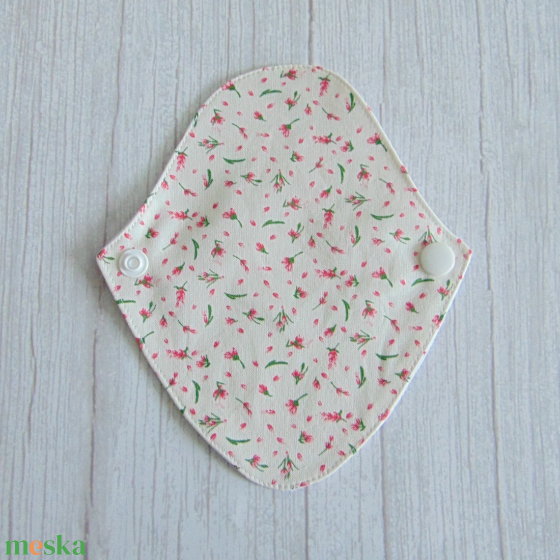 Mosható tanga tisztasági betét / rózsaszín apró virágok - szépségápolás - intim higiénia - tisztasági betét - Meska.hu