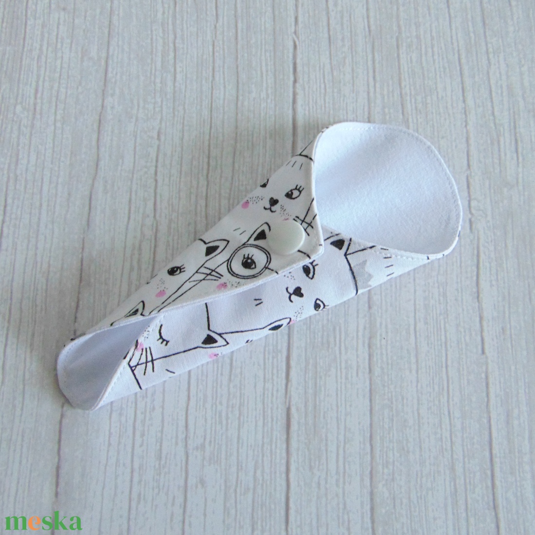 Mosható tanga tisztasági betét / rajzolt cicák - szépségápolás - intim higiénia - tisztasági betét - Meska.hu