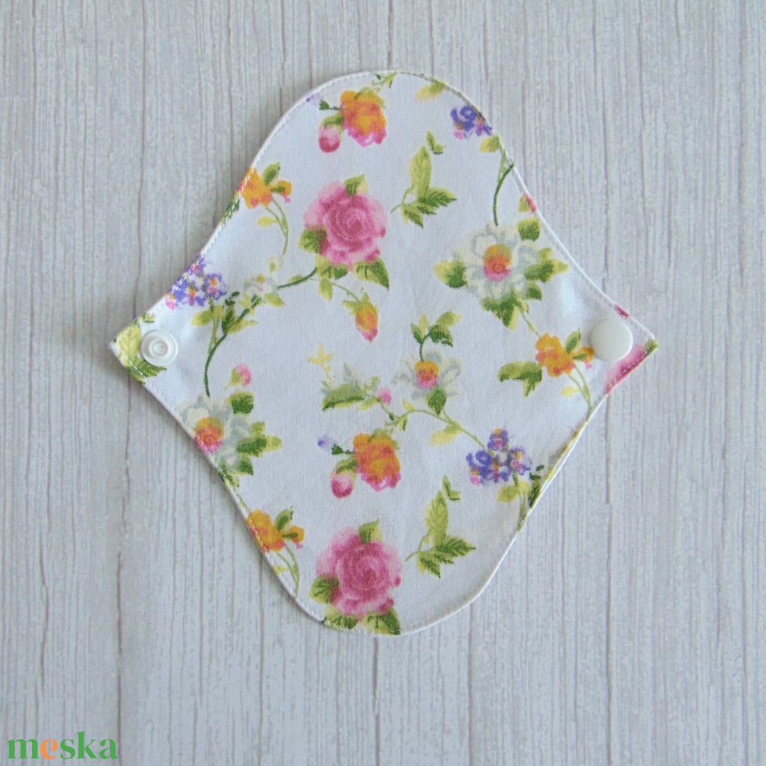 Sarah mosható tisztasági betét 17 cm / vidám kerti virágok - szépségápolás - intim higiénia - tisztasági betét - Meska.hu