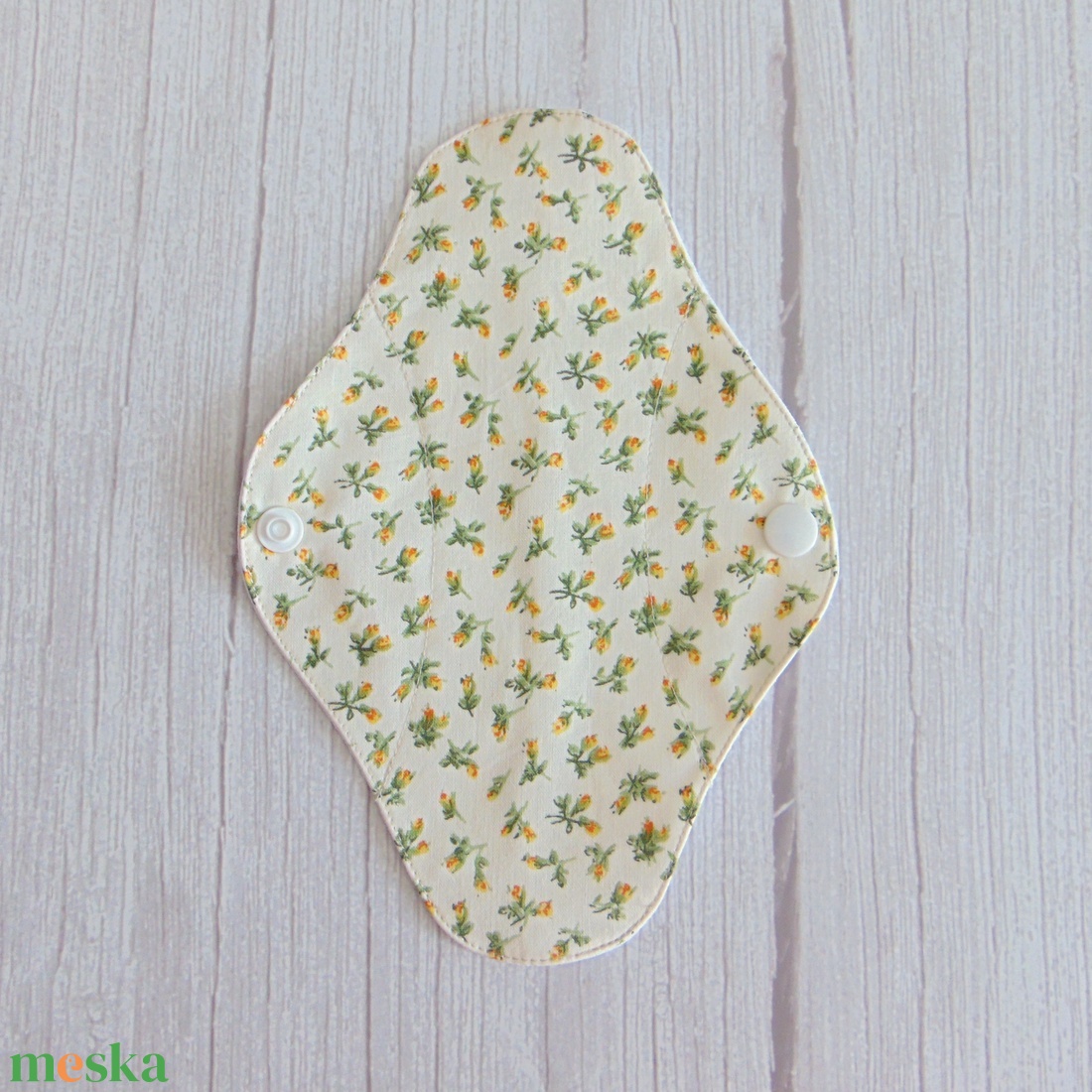 Lara tisztasági betét 19,5 cm / apró sárga rózsák / mosható textil betét, mosható tisztasági betét, mosibetét - szépségápolás - intim higiénia - tisztasági betét - Meska.hu