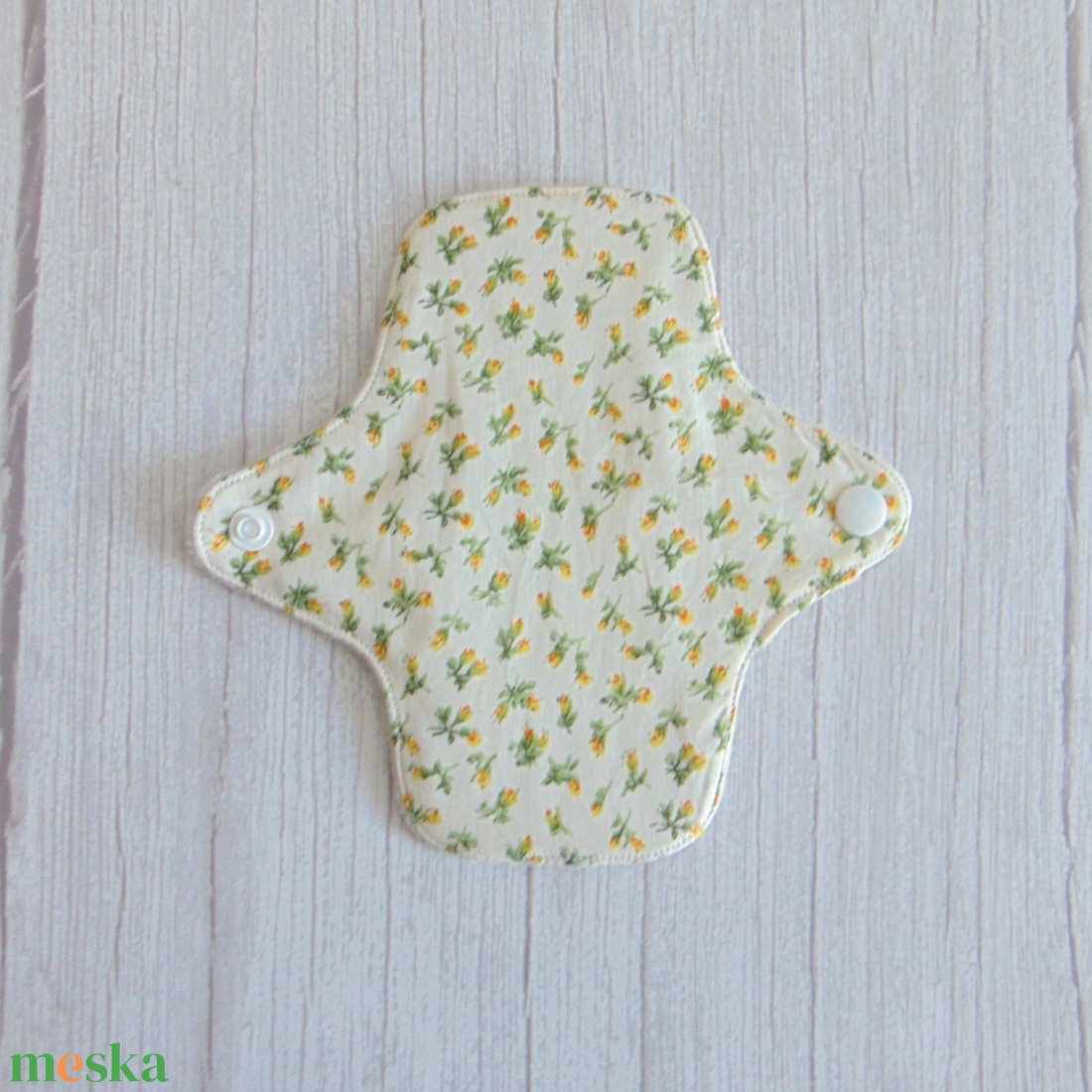 Dana mosható tisztasági betét 16 cm - polár / apró sárga rózsák - szépségápolás - intim higiénia - tisztasági betét - Meska.hu