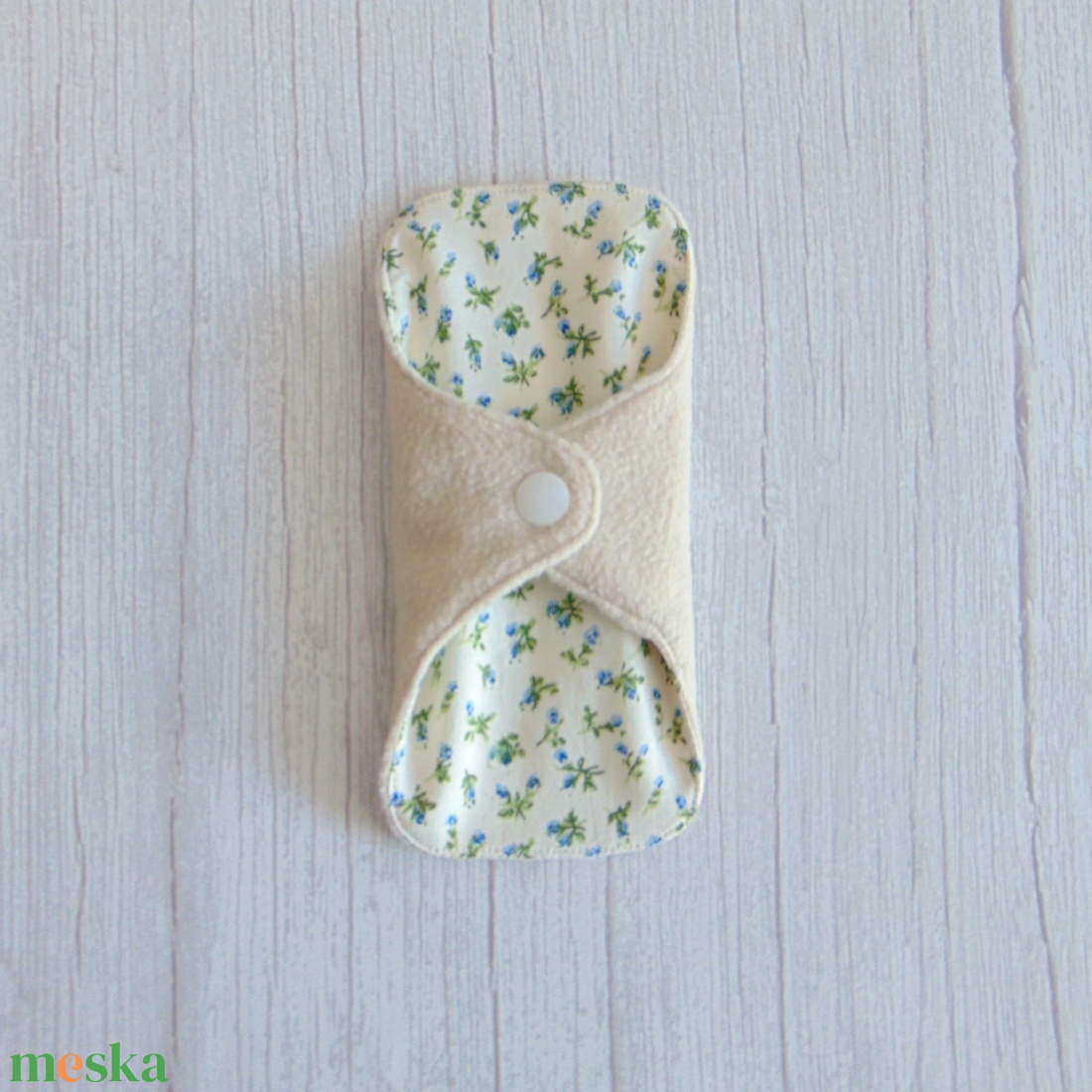 Dana mosható tisztasági betét 16 cm - polár / apró kék rózsák - szépségápolás - intim higiénia - tisztasági betét - Meska.hu