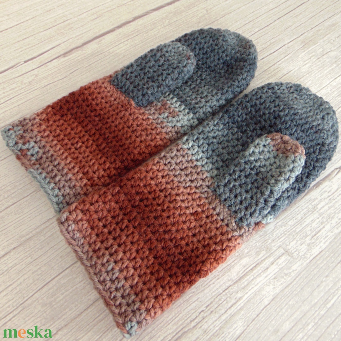 Terrakotta - szürke horgolt egyujjas kesztyű (S-M) / Puha, meleg egyujjas kesztyű, horgolt kesztyű - ruha & divat - sál, sapka, kendő - kesztyű - Meska.hu