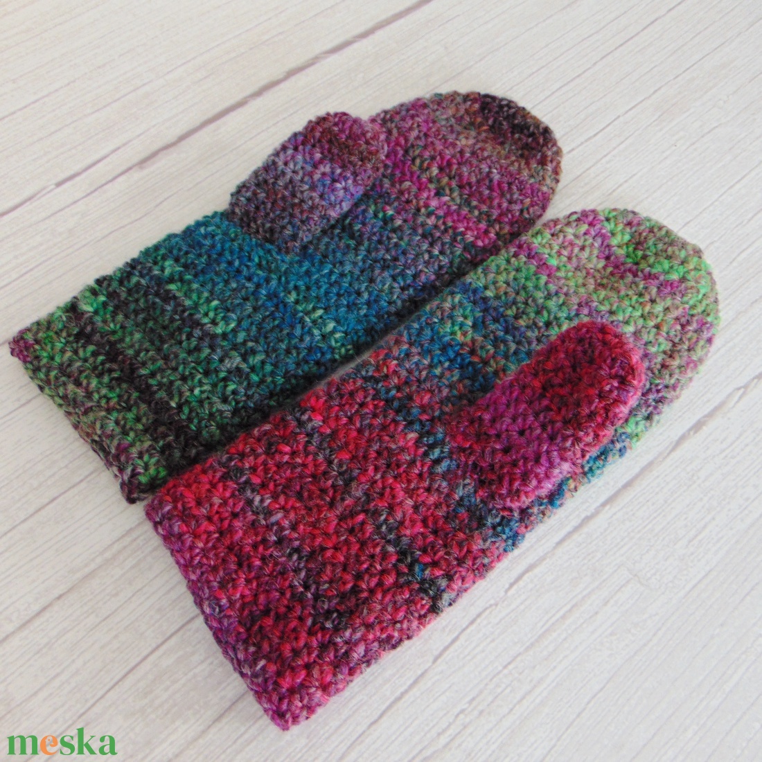 Kék - pink  horgolt egyujjas kesztyű (S-M) / Puha, meleg egyujjas kesztyű, horgolt kesztyű - ruha & divat - sál, sapka, kendő - kesztyű - Meska.hu