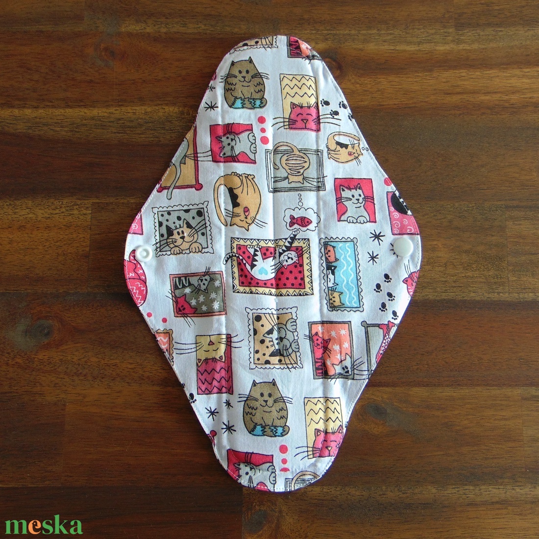 Lara mosható női betét 29 cm / cicák keretben - rózsaszín / intimbetét, mosható textil betét, környezetbarát termék - szépségápolás - intim higiénia - intimbetét - Meska.hu