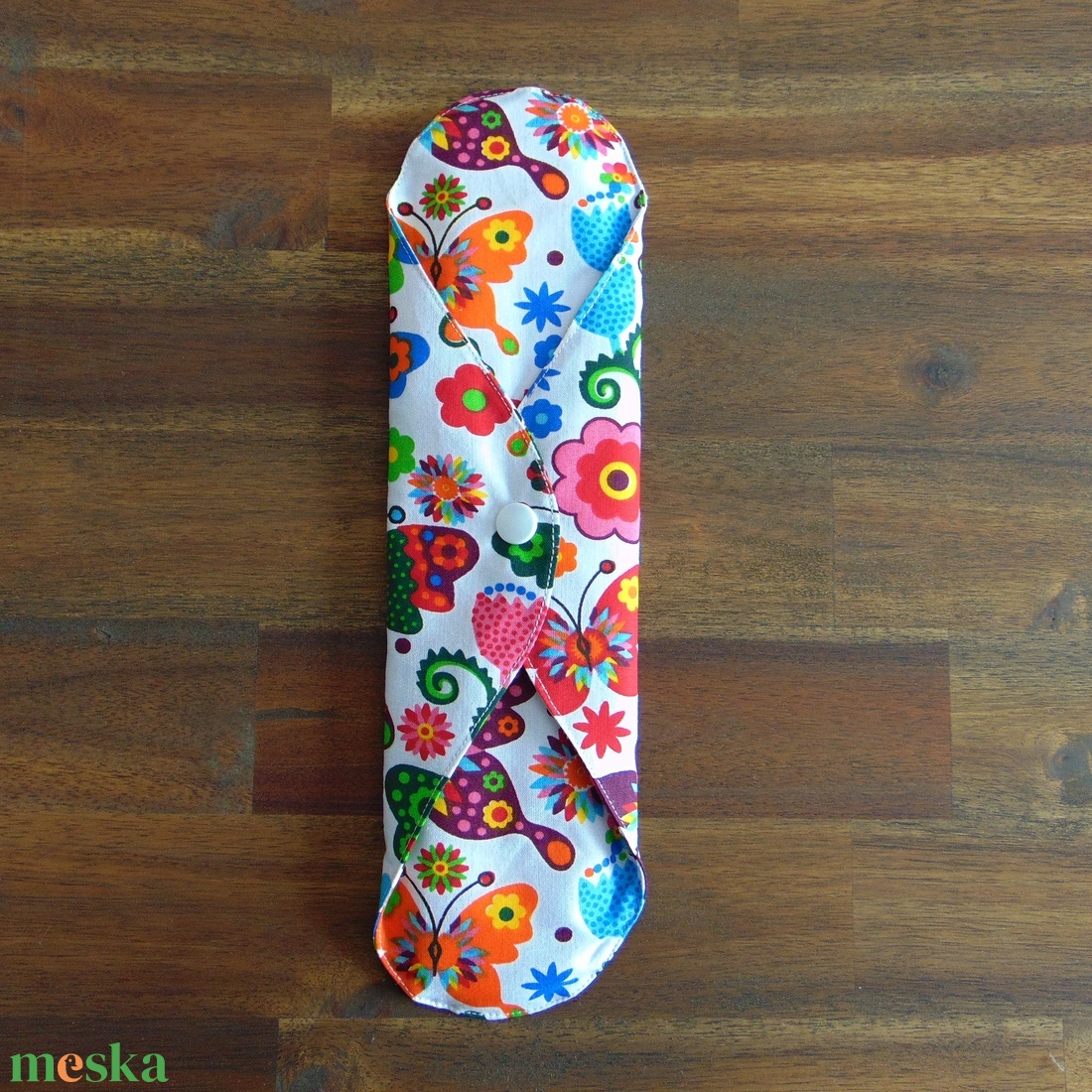 Lara mosható női betét 29 cm / színes lepkék és virágok - szépségápolás - intim higiénia - intimbetét - Meska.hu