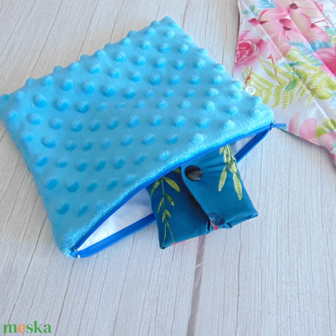 Betét tartó tasak 20 x 17 cm / türkizkék minky  - szépségápolás - intim higiénia - egészségügyi tartó - Meska.hu