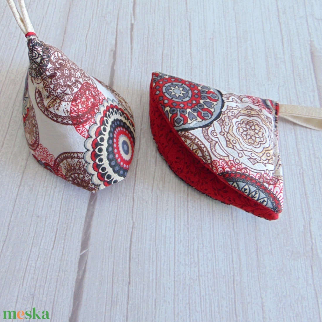 Edényfogó fül (1 pár) / mandala mintás - piros - otthon & életmód - konyhafelszerelés, tálalás - konyhai textil - edényfogó & edényfedő - Meska.hu