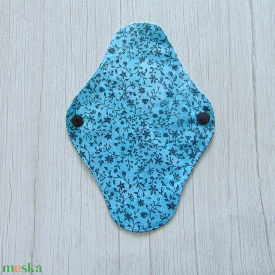 Lara tisztasági betét 19,5 cm / kék indák / mosható textil betét, mosható tisztasági betét, mosibetét - szépségápolás - intim higiénia - tisztasági betét - Meska.hu