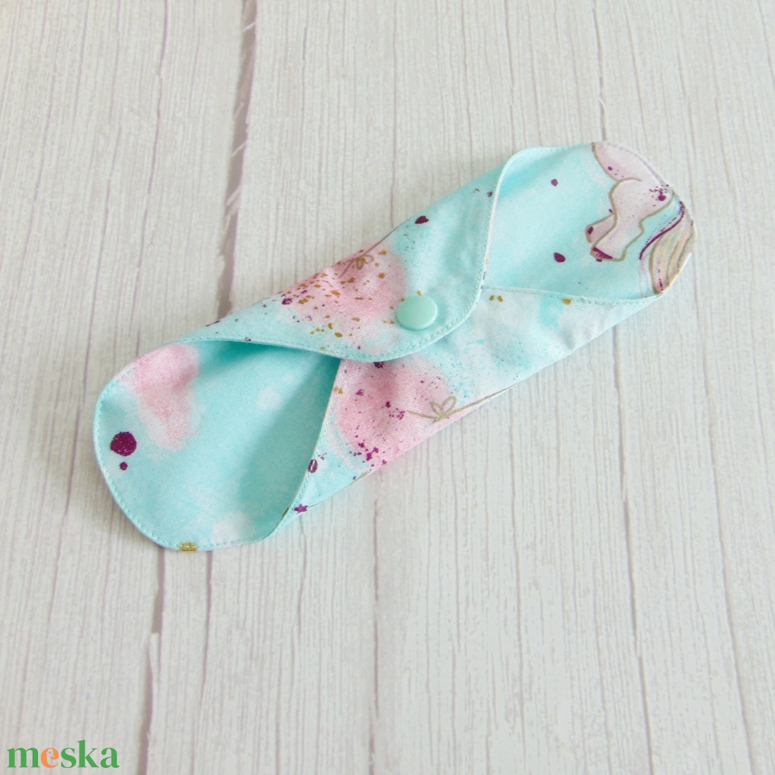 Lara mosható betét - vékony 20 cm / unikornis - menta - szépségápolás - intim higiénia - intimbetét - Meska.hu