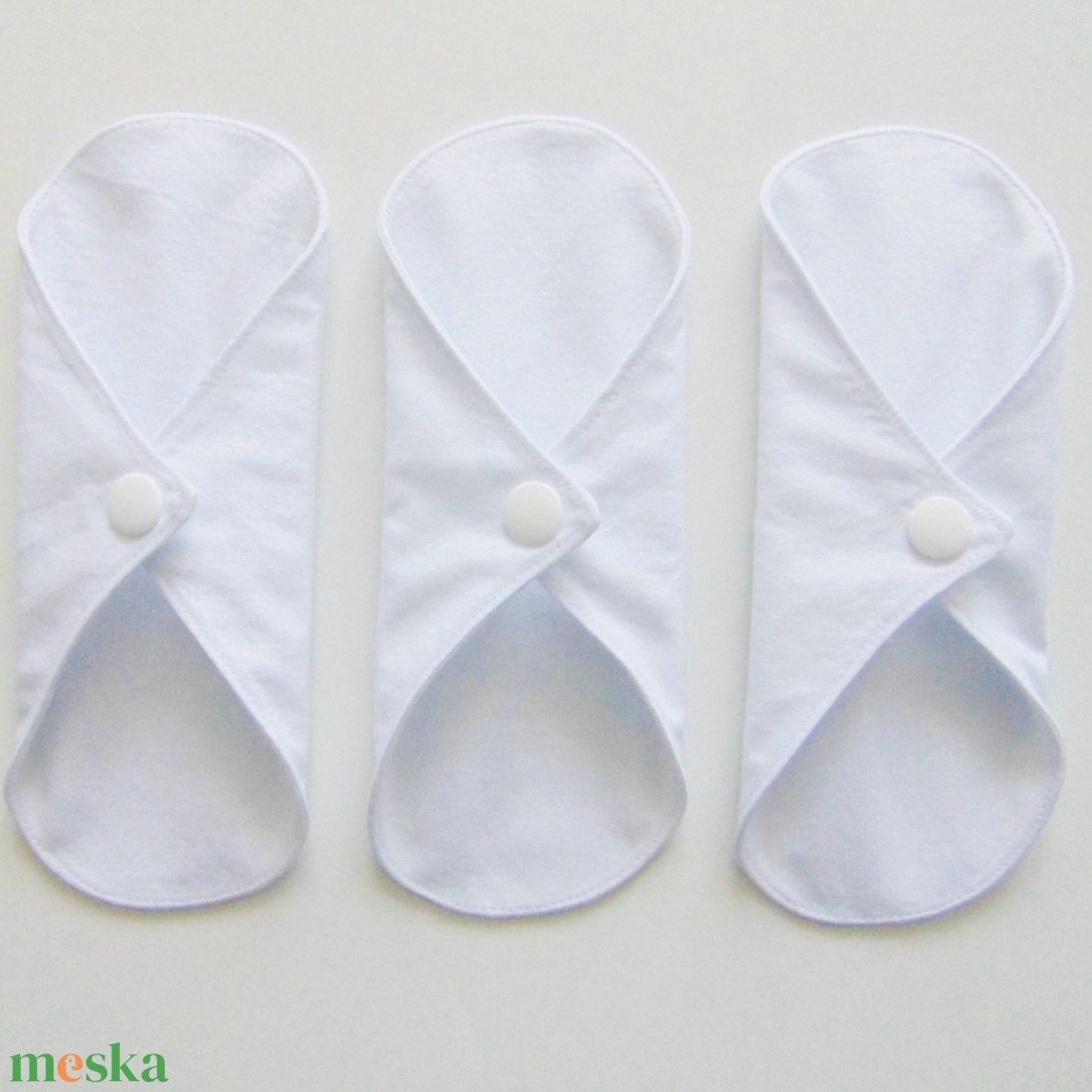 Sarah mosható tisztasági betét-szélesebb - fehér (3 db/ cs)/ mosható textil betét,  mosibetét, zero waste - szépségápolás - intim higiénia - tisztasági betét - Meska.hu