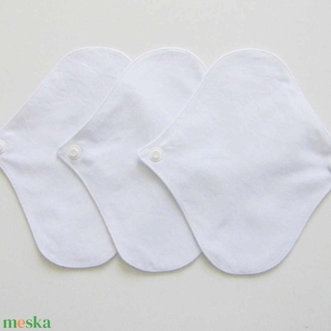 Sarah mosható tisztasági betét-szélesebb - fehér (3 db/ cs)/ mosható textil betét,  mosibetét, zero waste - szépségápolás - intim higiénia - tisztasági betét - Meska.hu