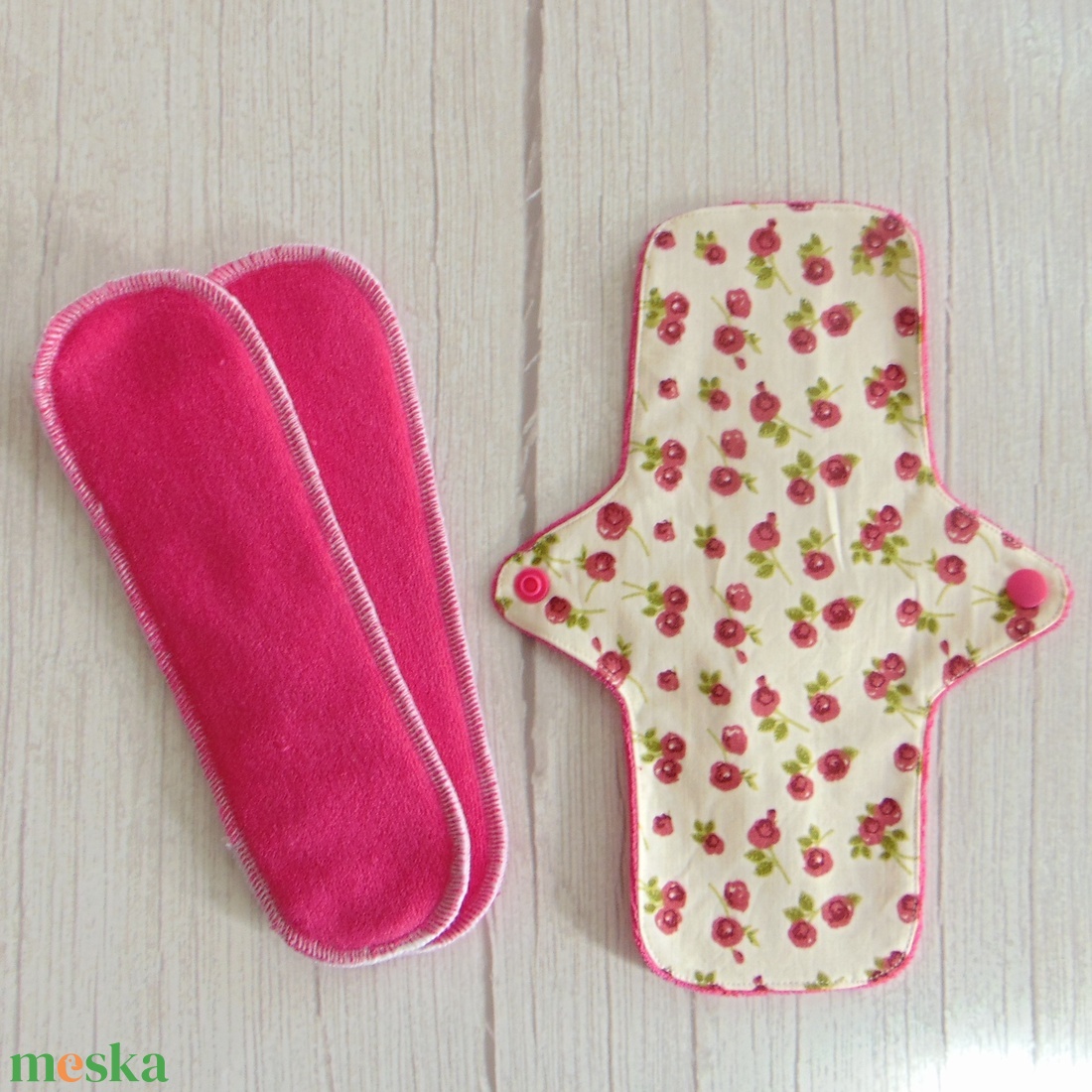 Dana PLUS mosható betét 23,5 cm / frottír / ekrü - rózsák - szépségápolás - intim higiénia - intimbetét - Meska.hu