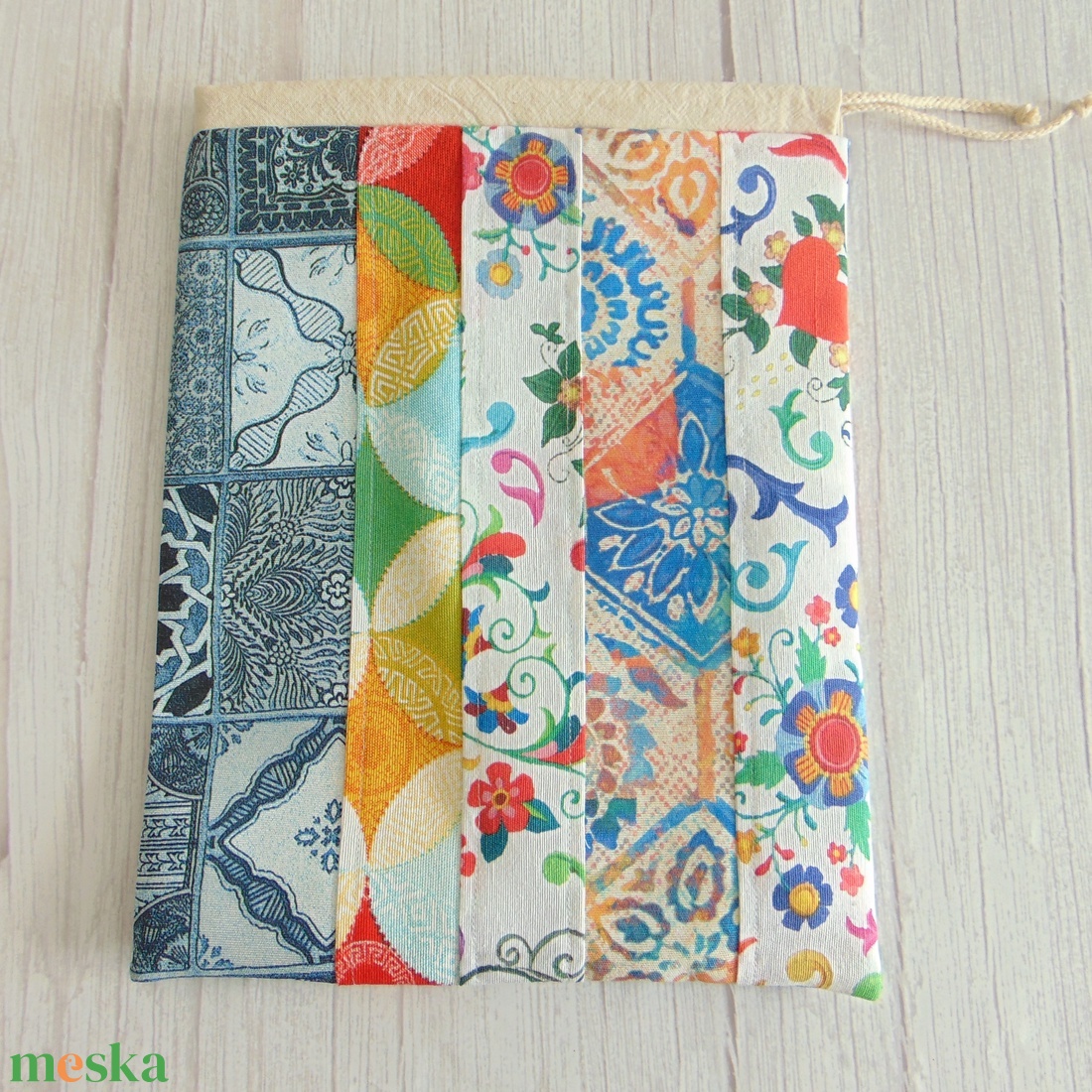 Kenyeres zsák - kis méretű / indák és virágok - patchwork  - táska & tok - bevásárlás & shopper táska - kenyeres zsák - Meska.hu