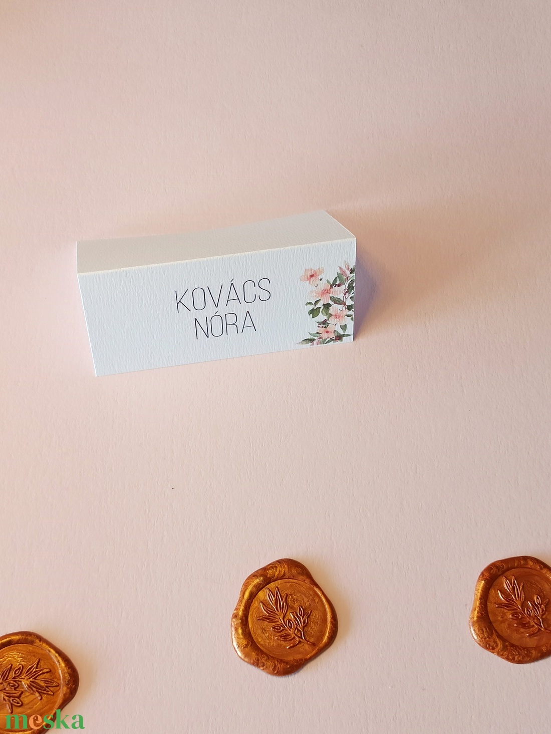 Virágos ültetőkártya esküvőre, születésnapra, partyra - esküvő - meghívó & kártya - ültetési rend - Meska.hu