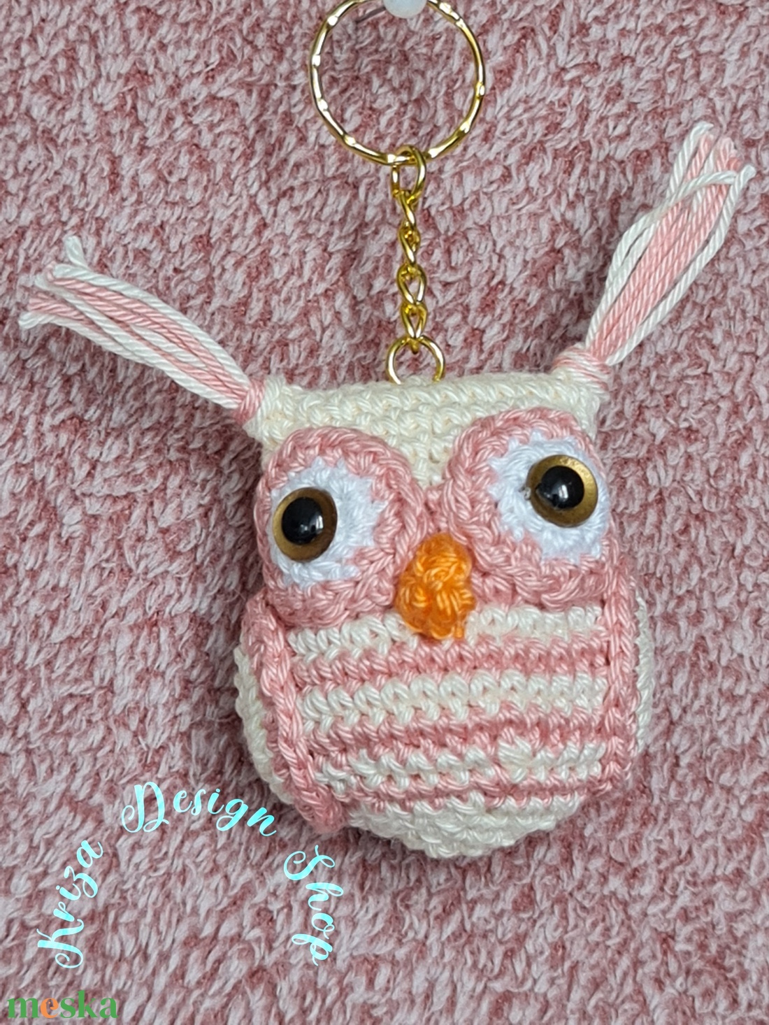 Kézműves horgolt kabalafigurás kulcstartó - Mini bagoly (Cream-vintage rose) - játék & sport - plüssállat & játékfigura - bagoly - Meska.hu