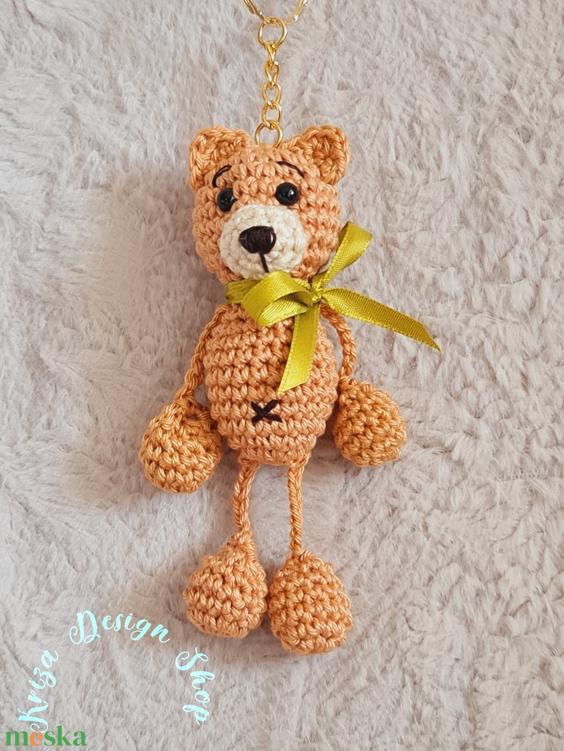 Kézműves horgolt kabalafigurás kulcstartó - Mini mackó (Balázs) - játék & sport - plüssállat & játékfigura - egér - Meska.hu Kézműves horgolt kabalafigurás kulcstartó - Mini mackó (Balázs) - játék & sport - plüssállat & játékfigura - egér - Meska.hu